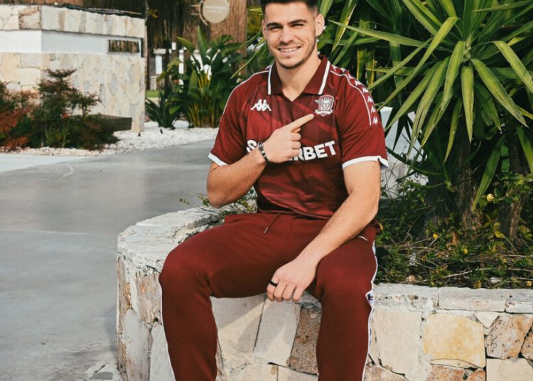 Rapid București îl aduce pe Daniel Paraschiv în regim de împrumut! Rapid București îl aduce pe Daniel Paraschiv în regim de împrumut!