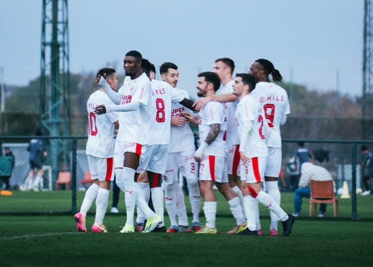 Dinamo învinge Young Boys Berna cu 2-0 într-un amical captivant! Dinamo învinge Young Boys Berna cu 2-0 într-un amical captivant!