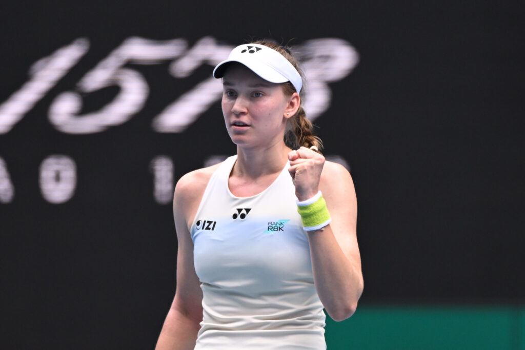 Elena Rybakina strălucește: învinge Pegula și ajunge în finala Australian Open! Elena Rybakina strălucește: învinge Pegula și ajunge în finala Australian Open!