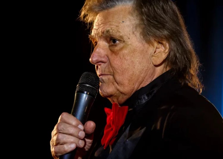 Florin Piersic, la 90 de ani: „Nu mă uitați prea repede!” Florin Piersic, la 90 de ani: „Nu mă uitați prea repede!”