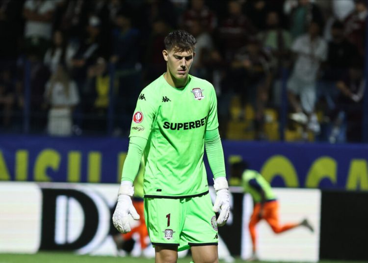 FC Rapid renunță la împrumutul portarului austriac Franz Stolz! FC Rapid renunță la împrumutul portarului austriac Franz Stolz!