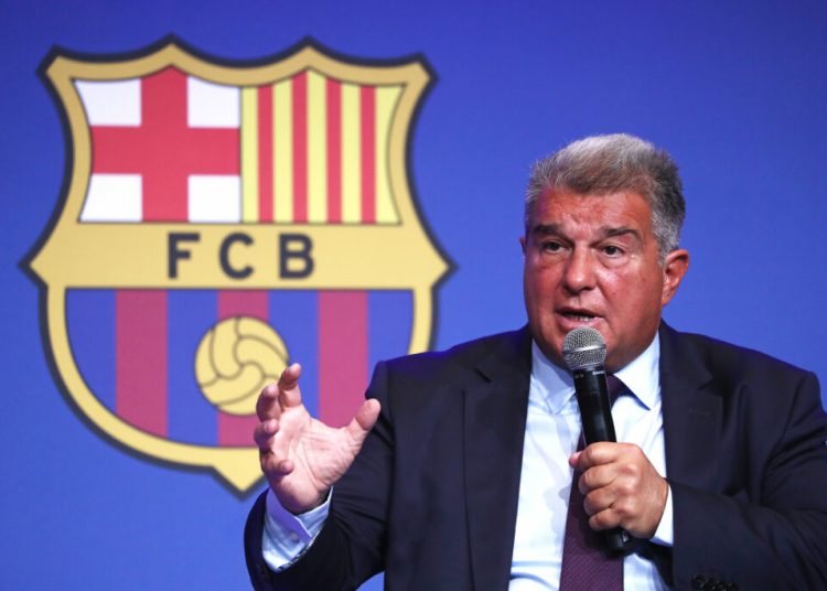 Laporta clarifică împrumutul lui Ter Stegen: „Nu e adio, ci pe curând!” Laporta clarifică împrumutul lui Ter Stegen: „Nu e adio, ci pe curând!”