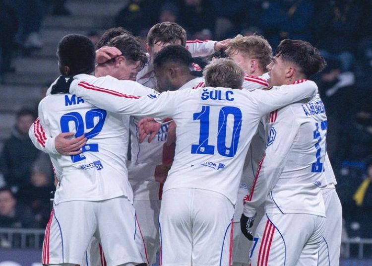 Lyon învinge Young Boys și se califică în optimile Europa League! Lyon învinge Young Boys și se califică în optimile Europa League!
