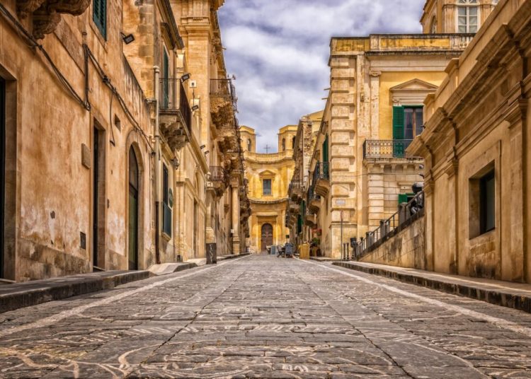 11 străzi de vis din lume: Una dintre ele se reinventează zilnic! 11 străzi de vis din lume: Una dintre ele se reinventează zilnic!