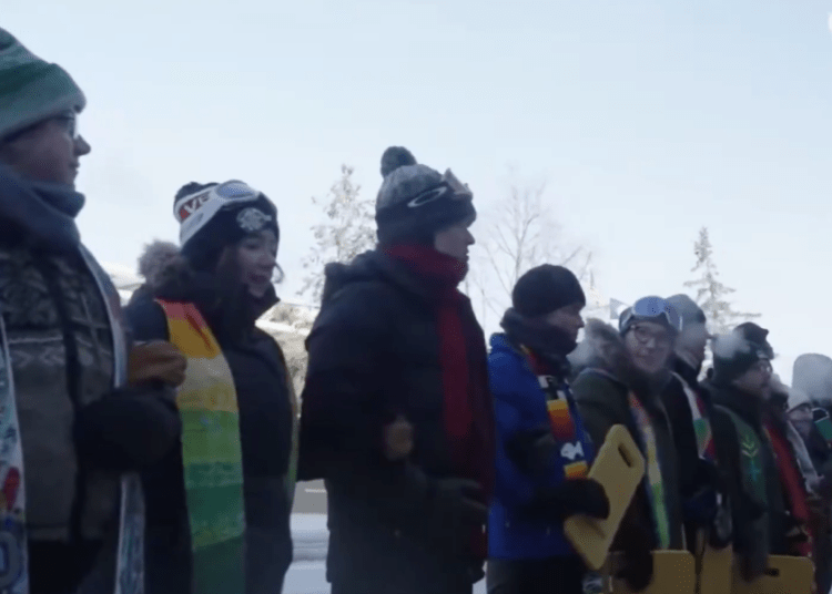Proteste anti-ICE la Minneapolis: 100 de membri religioși arestați! Proteste anti-ICE la Minneapolis: 100 de membri religioși arestați!