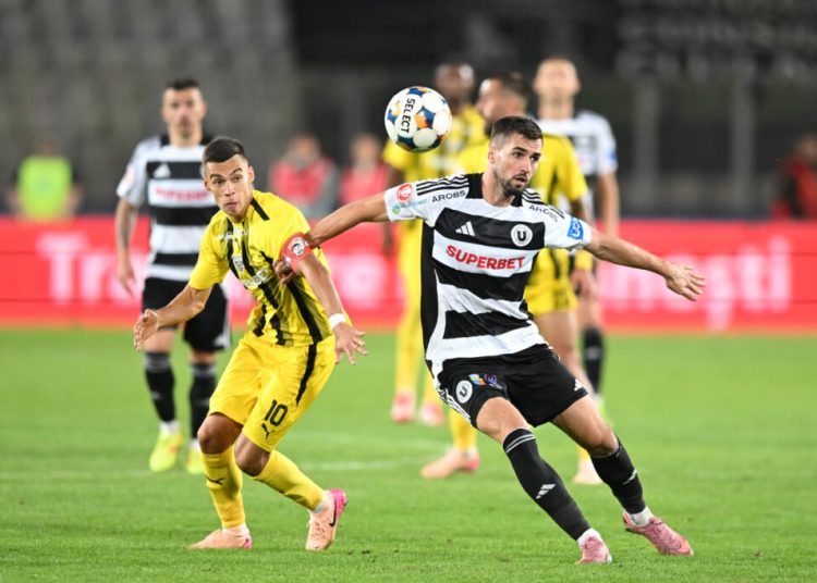 Superliga: Dinamo vs. FC Botoșani, o luptă aprinsă pentru locul 2! Superliga: Dinamo vs. FC Botoșani, o luptă aprinsă pentru locul 2!