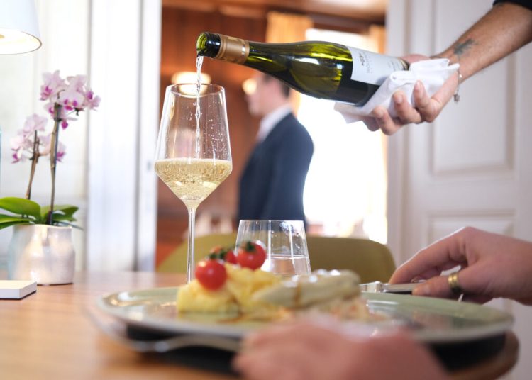 Comisia Europeană: Consumul de vin va scădea semnificativ! Comisia Europeană: Consumul de vin va scădea semnificativ!