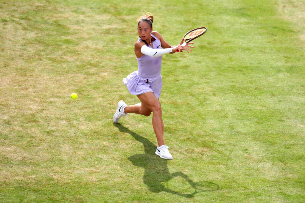 Zheng Qinwen, campioană olimpică, șochează cu retragerea de la Australian Open 2026! Zheng Qinwen, campioană olimpică, șochează cu retragerea de la Australian Open 2026!