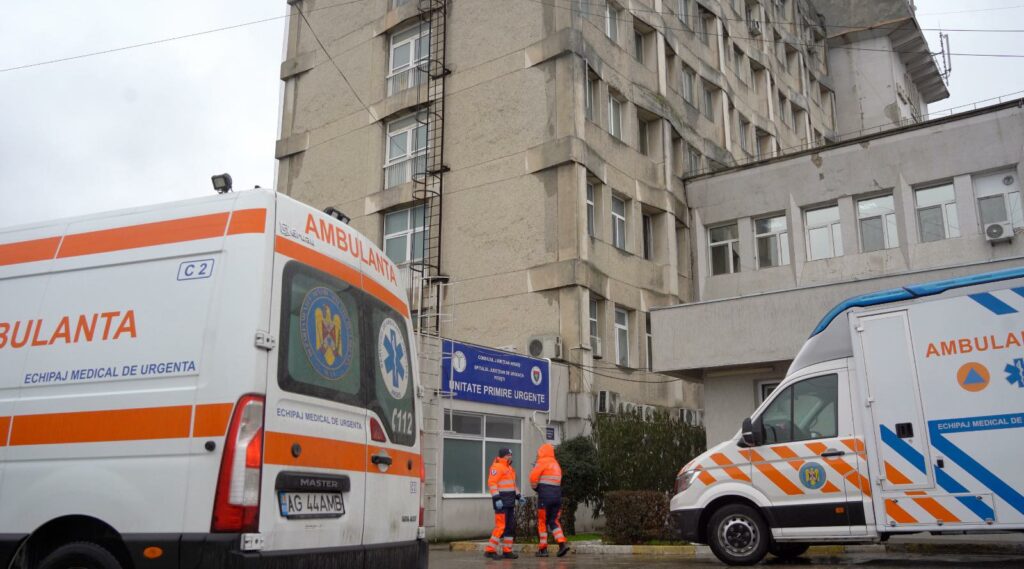Acuzații de privilegii la UPU Argeș: PNL cere demiterea prefectului Făcăleață Acuzații de privilegii la UPU Argeș: PNL cere demiterea prefectului Făcăleață