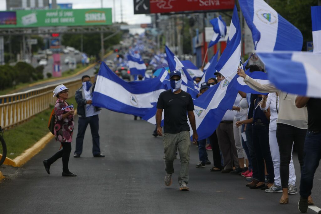 Eliberare surprinzătoare: Zeci de deținuți politici din Nicaragua! Eliberare surprinzătoare: Zeci de deținuți politici din Nicaragua!