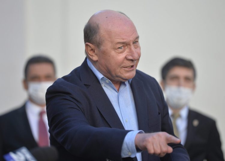 „Băsescu: Politicieni cu 7 clase – O realitate alarmantă în Parlament!” „Băsescu: Politicieni cu 7 clase – O realitate alarmantă în Parlament!”