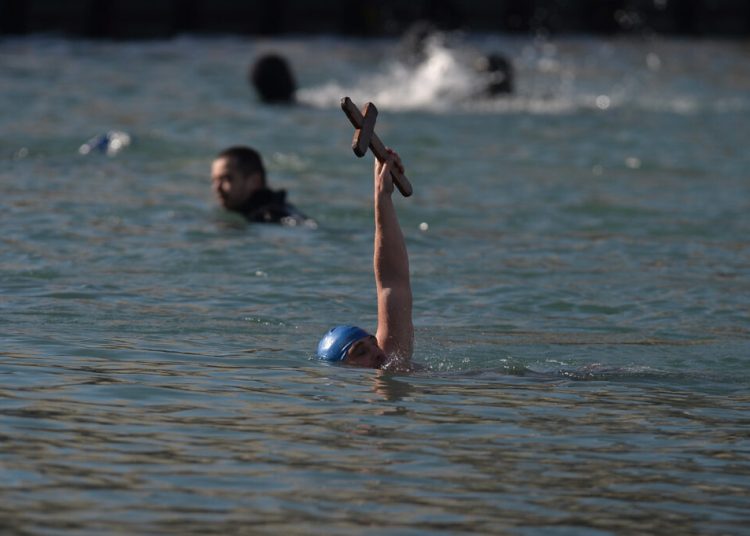 Restartul divin: Descoperă semnificația profundă a Bobotezei! Restartul divin: Descoperă semnificația profundă a Bobotezei!