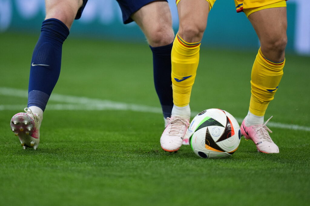 Agent de Superliga, sancționat de FRF în scandalul impresarilor pariori! Agent de Superliga, sancționat de FRF în scandalul impresarilor pariori!