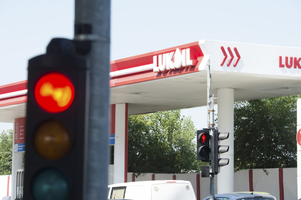 Companii americane în curs de a prelua activele internaționale Lukoil! Companii americane în curs de a prelua activele internaționale Lukoil!