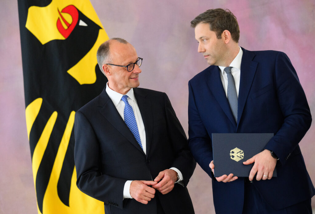 „Trump nu va șantaja Germania, asigură ministrul finanțelor” „Trump nu va șantaja Germania, asigură ministrul finanțelor”