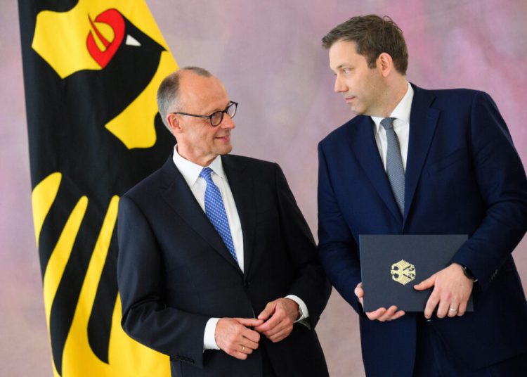 „Trump nu va șantaja Germania, asigură ministrul finanțelor” „Trump nu va șantaja Germania, asigură ministrul finanțelor”