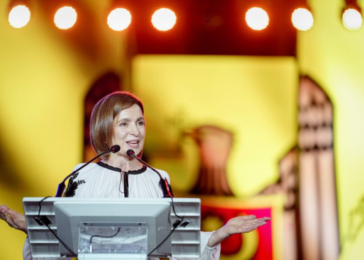 Socialiștii cer demisia Maiei Sandu, acuzată de înaltă trădare! Socialiștii cer demisia Maiei Sandu, acuzată de înaltă trădare!