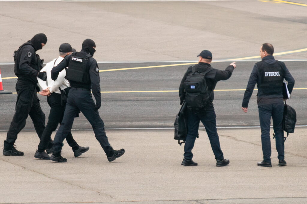 Plahotniuc, chemat ca martor în procesul lui Igor Dodon! Plahotniuc, chemat ca martor în procesul lui Igor Dodon!