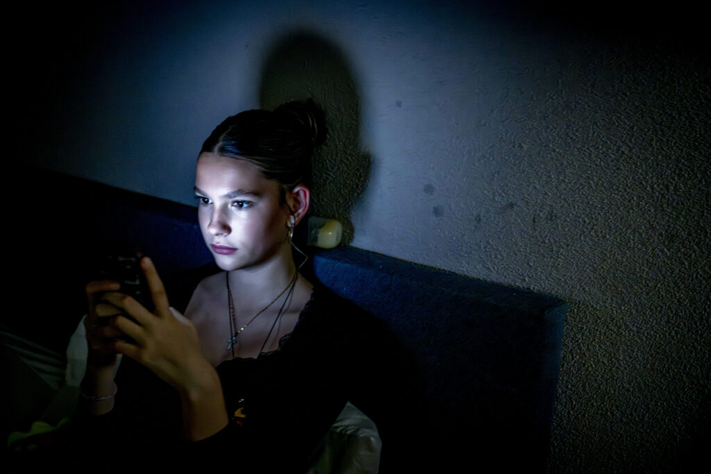 Franța ia măsuri rapide: rețele sociale interzise pentru copiii sub 15 ani! Franța ia măsuri rapide: rețele sociale interzise pentru copiii sub 15 ani!