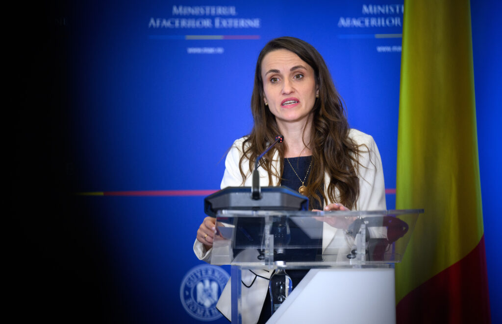 Țoiu răspunde criticilor: „La Davos nu închizi acorduri ca ministru!” Țoiu răspunde criticilor: „La Davos nu închizi acorduri ca ministru!”