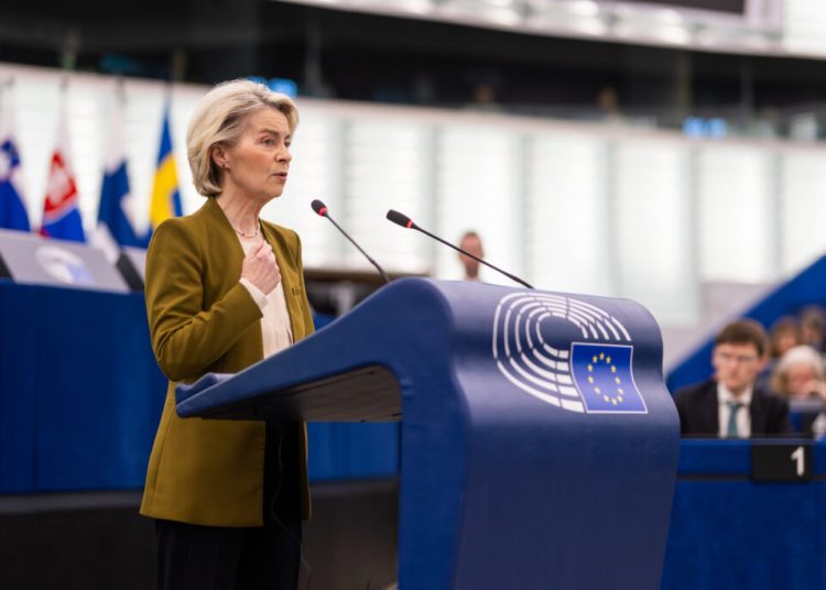 Ursula von der Leyen promite 45 miliarde euro pentru fermieri: detalii! Ursula von der Leyen promite 45 miliarde euro pentru fermieri: detalii!