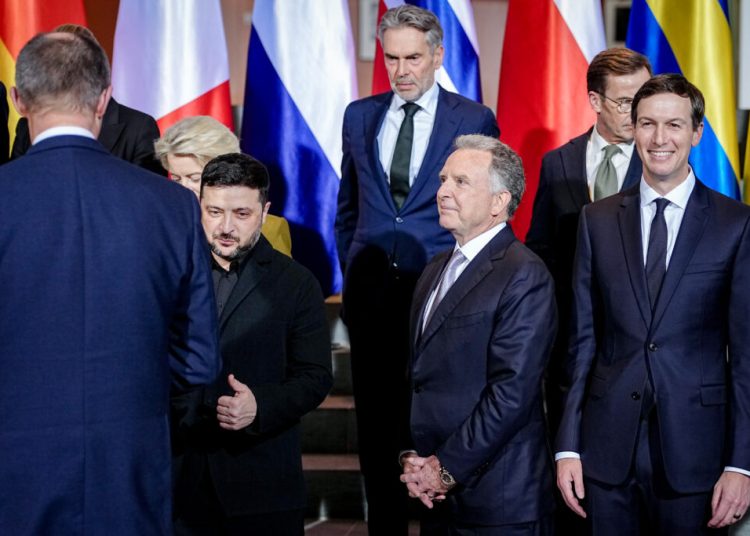 Witkoff și Kushner, alături de Nicușor Dan, la Paris: Ce se pregătește? Witkoff și Kushner, alături de Nicușor Dan, la Paris: Ce se pregătește?