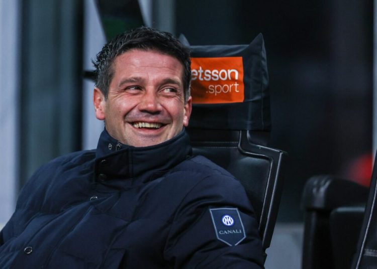 Cristi Chivu, Antrenorul Lunii Decembrie în Serie A: O Performanță Remarcabilă! Cristi Chivu, Antrenorul Lunii Decembrie în Serie A: O Performanță Remarcabilă!