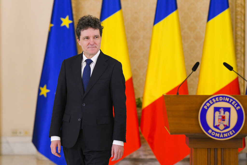 Nicușor Dan promite referendum în Justiție fără a compromite identitatea magistraților! Nicușor Dan promite referendum în Justiție fără a compromite identitatea magistraților!