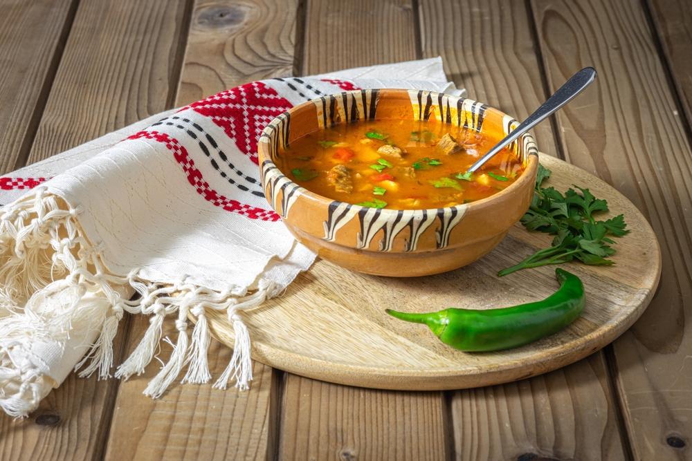 Ciorbele preferate ale românilor: care e cea mai scumpă? Ciorbele preferate ale românilor: care e cea mai scumpă?