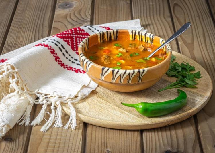 Ciorbele preferate ale românilor: care e cea mai scumpă? Ciorbele preferate ale românilor: care e cea mai scumpă?
