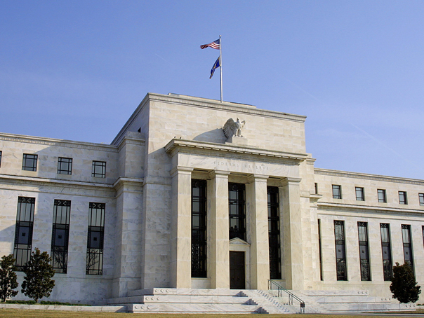 Trump sugerează un singur favorit pentru președinția Fed! Trump sugerează un singur favorit pentru președinția Fed!