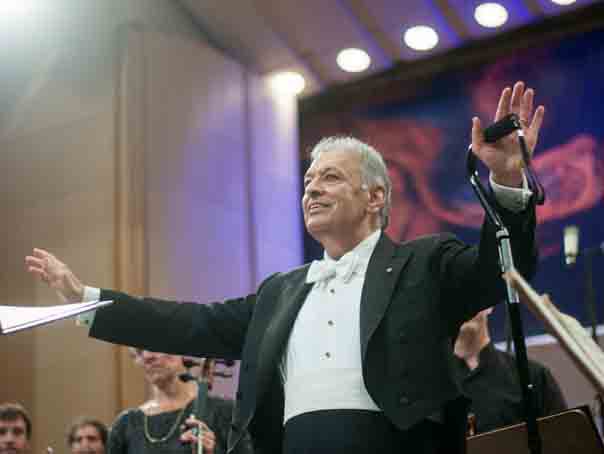 Zubin Mehta renunță la concertele din Israel din cauza politicii lui Netanyahu Zubin Mehta renunță la concertele din Israel din cauza politicii lui Netanyahu
