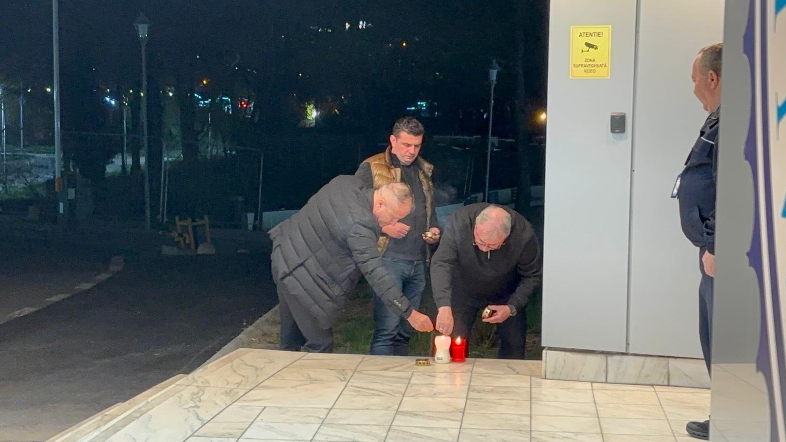 Înmormântare în memorie: Candele aprinse pentru Lucescu Înmormântare în memorie: Candele aprinse pentru Lucescu