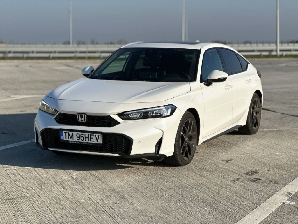 Honda Civic Full Hybrid: Perfecta combinație între agilitate și eficiență! Honda Civic Full Hybrid: Perfecta combinație între agilitate și eficiență!