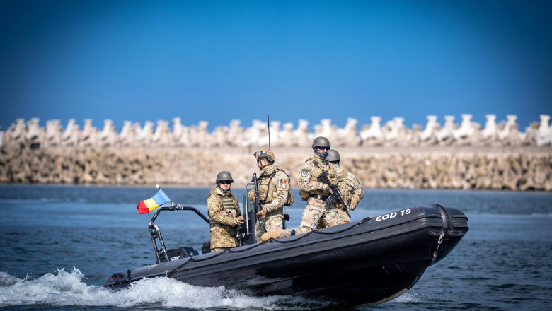 NATO Sea Shield 2026: 2.500 de militari simulează respingerea unui atac rusesc în Marea Neagră NATO Sea Shield 2026: 2.500 de militari simulează respingerea unui atac rusesc în Marea Neagră