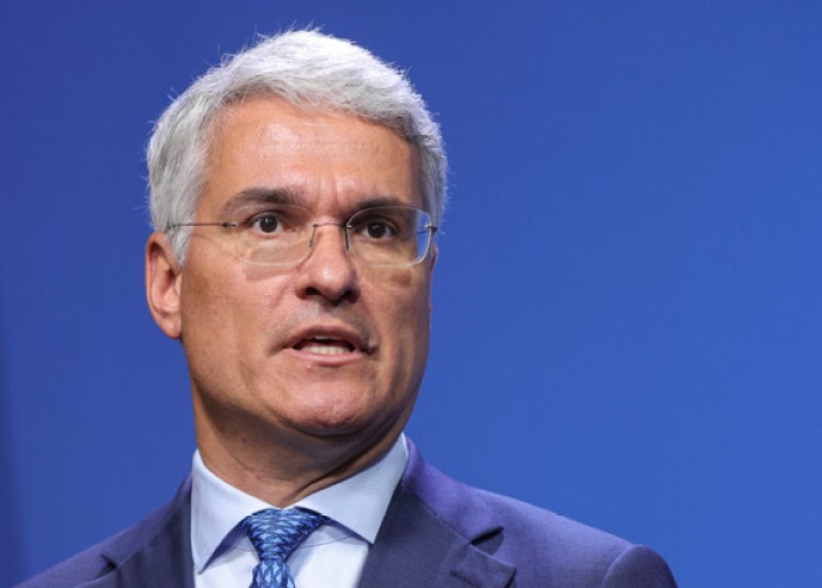 Negocieri Cruciale pentru Legea Salarizării: Liderii în Acțiune Negocieri Cruciale pentru Legea Salarizării: Liderii în Acțiune