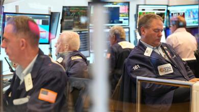 AI darlings support Wall Street as most other stocks fall AI darlings support Wall Street as most other stocks fall