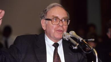 Berkshire Hathaway has just taken a huge bet on Western oil. Does that make an oxy stock a purchase? Berkshire Hathaway has just taken a huge bet on Western oil. Does that make an oxy stock a purchase?