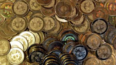 Bitcoin briefly dips below ,000 in crypto rout Bitcoin briefly dips below ,000 in crypto rout