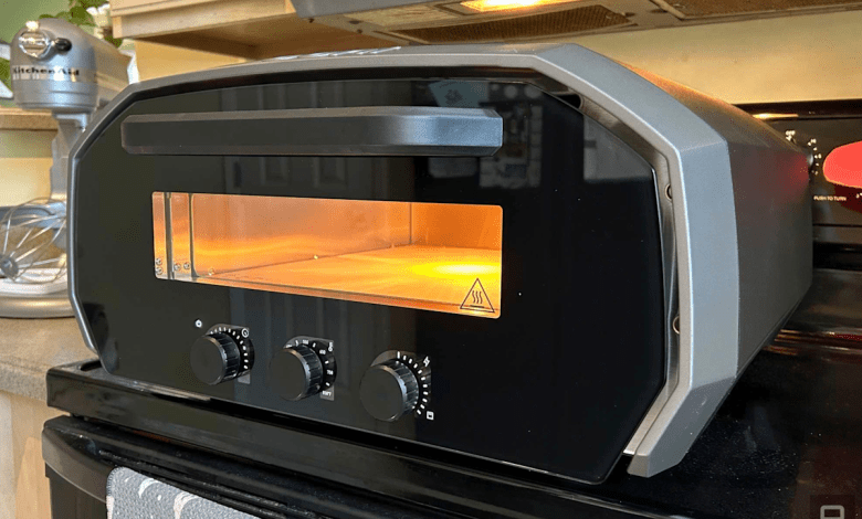 The sale of Ooni’s labor festival includes 30% discount on the Pizza Volt 12 oven The sale of Ooni’s labor festival includes 30% discount on the Pizza Volt 12 oven