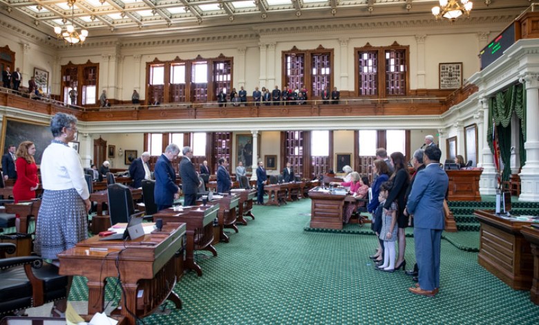 Texas is preparing to ban social media for anyone under the age of 18 Texas is preparing to ban social media for anyone under the age of 18