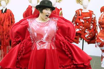 Met museum honours Comme des Garçons founder Rei Kawakubo ... Met museum honours Comme des Garçons founder Rei Kawakubo ...