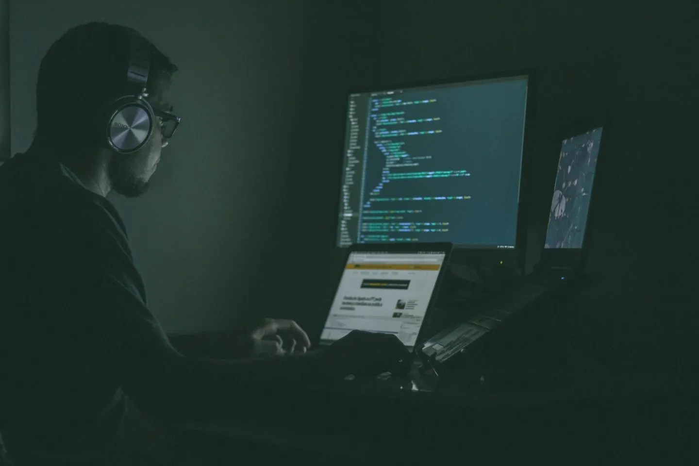 0 million investment for cloud and cybersecurity in Poland 0 million investment for cloud and cybersecurity in Poland