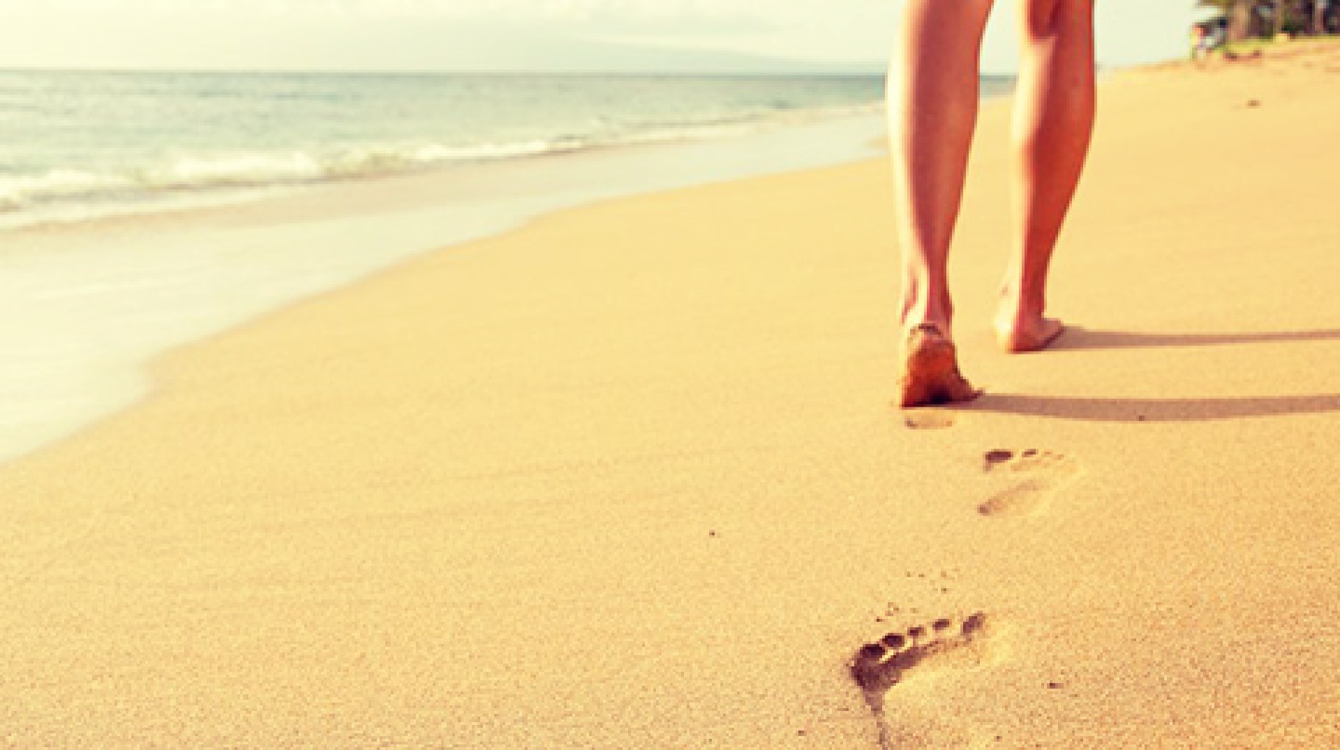 Lloyds adds travel booking feature to app Lloyds adds travel booking feature to app