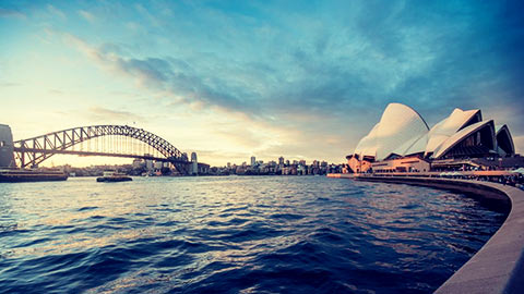 Australia tells BNPL providers to apply for credit licences Australia tells BNPL providers to apply for credit licences