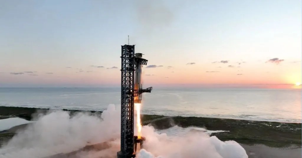 SpaceX’s Dramatic Rocket Catch Brings Interplanetary Travel One Step Closer SpaceX’s Dramatic Rocket Catch Brings Interplanetary Travel One Step Closer