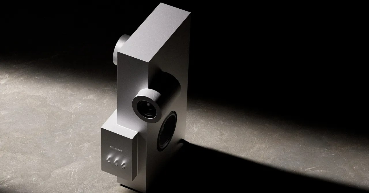Transparent’s New Wireless Speaker Is a Love Letter to Brutalism Transparent’s New Wireless Speaker Is a Love Letter to Brutalism