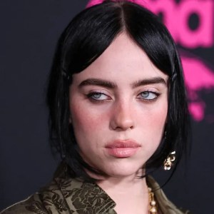 Billie Eilish Faces Backlash: Calls for Her Mansions Amid ‘Stolen Land’ Controversy Billie Eilish Faces Backlash: Calls for Her Mansions Amid ‘Stolen Land’ Controversy