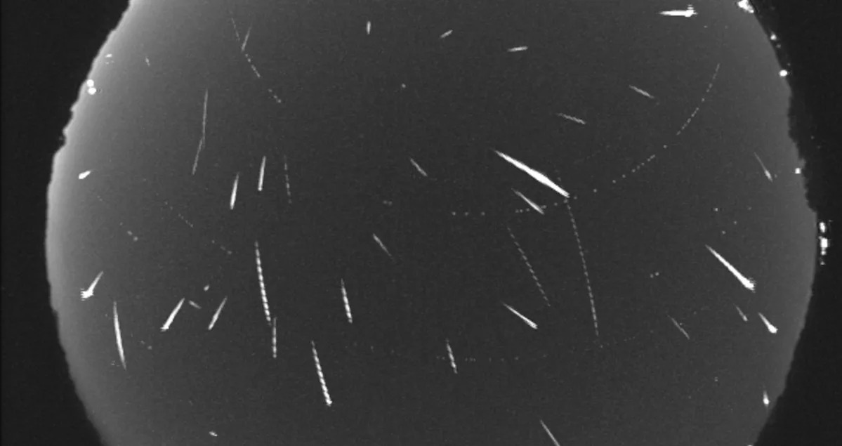 Catch the Spectacular Double Meteor Shower Tonight: Your Ultimate Guide to Viewing the Best Shooting Stars! Catch the Spectacular Double Meteor Shower Tonight: Your Ultimate Guide to Viewing the Best Shooting Stars!