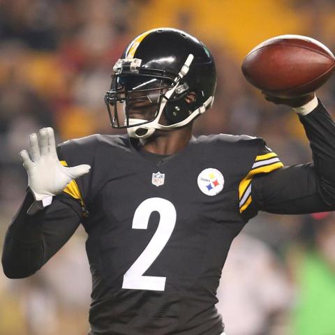 Former Steelers QB Takes the Leap: Transitioning from Fox Sports to College Head Coach Former Steelers QB Takes the Leap: Transitioning from Fox Sports to College Head Coach